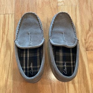 CLARKS men’s moccasin shoes